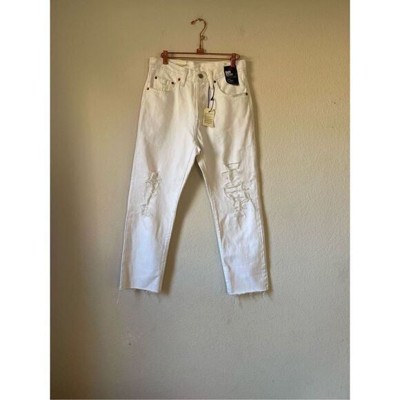 NWT Levi’s 501 distressed cropped jeans size 28‎ x 26 - Picture 1 of 10